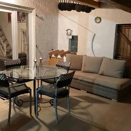 Holiday home Mas De La Vieille Vigne *